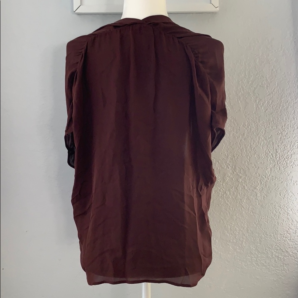 Vince Silk Burgundy V Neck Blouse Size XS - Picture 2 of 6